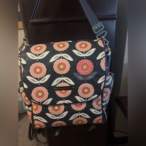 New PETUNIA PICKLE BOTTOM  'Boxy Glazed' Diaper Bag FLORAL.  Unused. Cute!